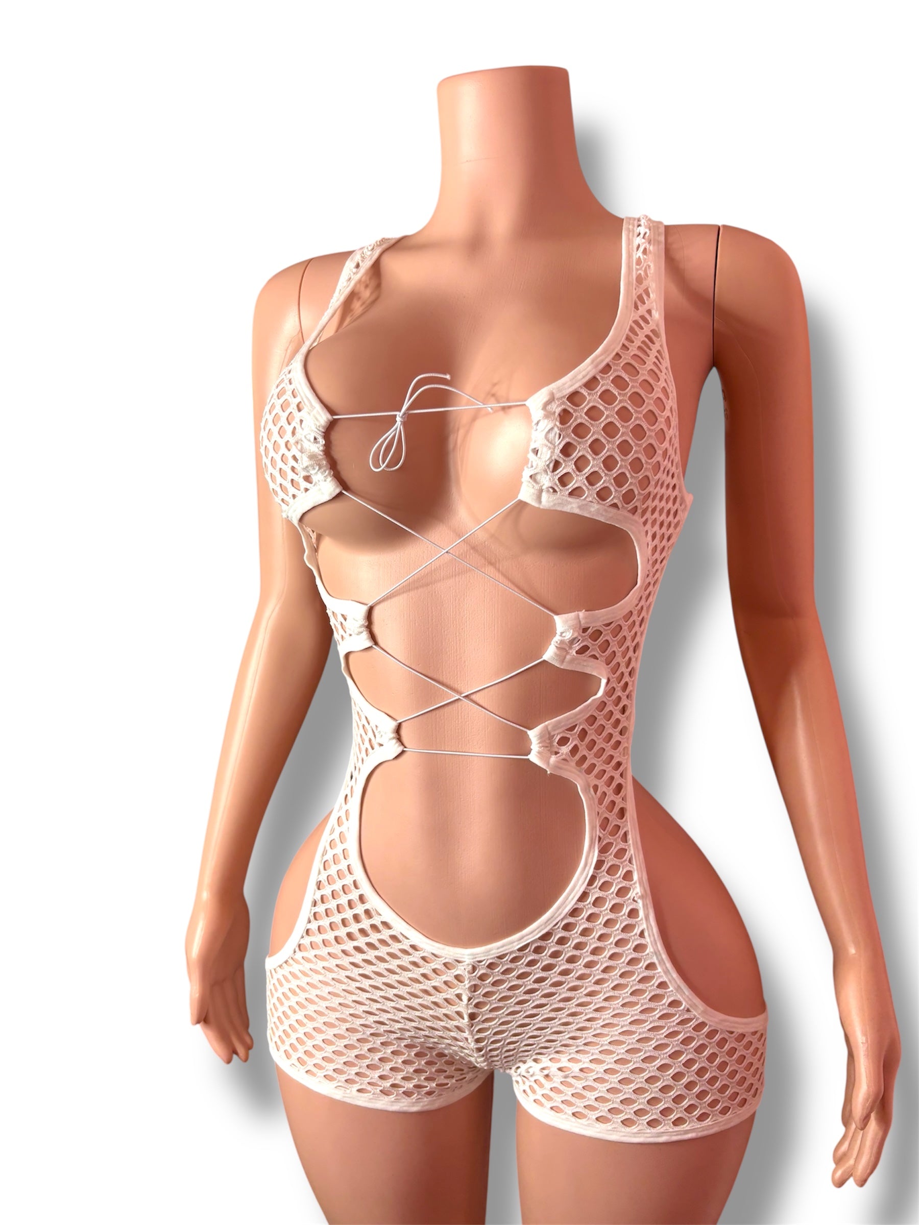 Amour Bartender Outfits