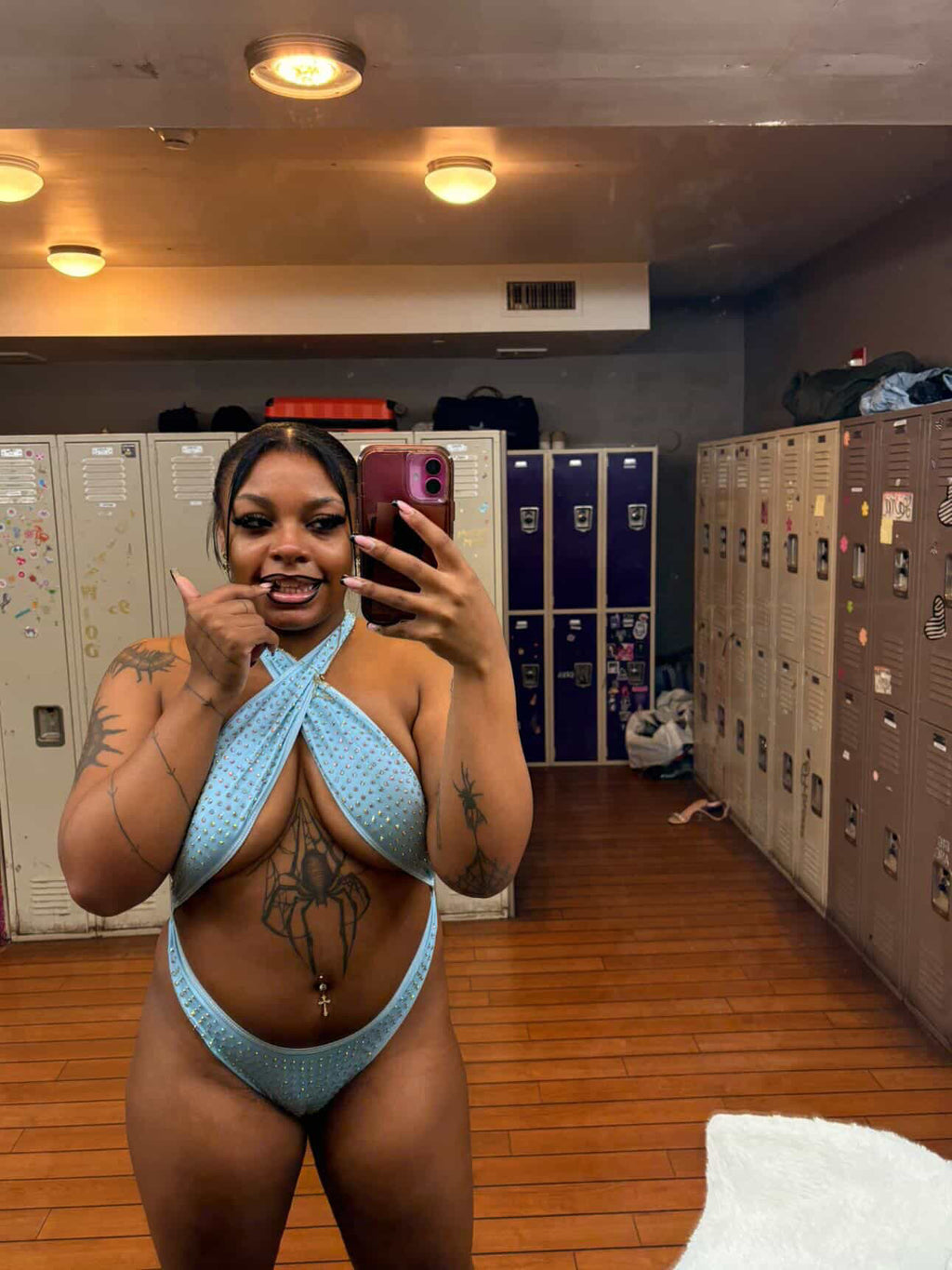 KANDI